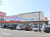 ウエルシア　近江八幡店まで4900メートル