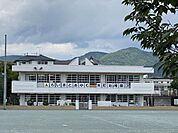 幼稚園、保育園「本町幼稚園まで400m」