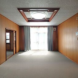 居間