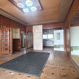 居間