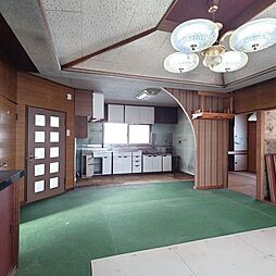 居間