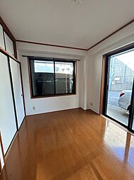 グリュックF88 101 1階2DKのリビング/ダイニング