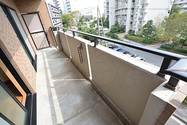 大阪府吹田市江坂町４丁目(賃貸マンション2LDK・3階・64.00㎡)の写真 その16