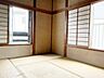 寝室：2階和室
