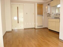 ツインスターアベニュー 105 1階1DKのリビング/ダイニング