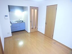 サクセス美園 203 2階1DKのリビング/ダイニング