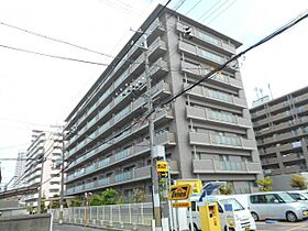 大阪府泉大津市池浦町1丁目（賃貸マンション3LDK・1階・75.88㎡） その1