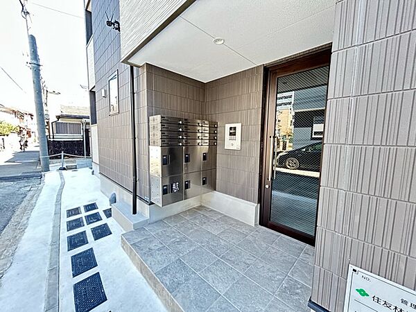 建物エントランス