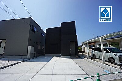 外観:安全性、機能性に優れたオール電化で快適な新生活^^ファミリークローク、WIC、SC、パントリー等収納充実の間取り^^ 外観:安全性、機能性に優れたオール電化で快適な新生活^^ファミリークローク、WIC、SC、パントリー等収納充実の間取り^^