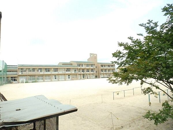 画像17:いなべ市立三里小学校