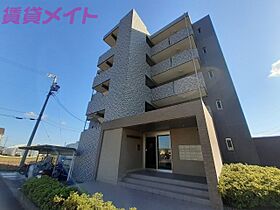 三重県三重郡菰野町大字竹成（賃貸マンション1LDK・3階・40.80㎡） その1