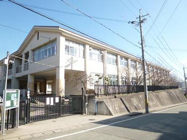 画像16:神戸市立有野小学校