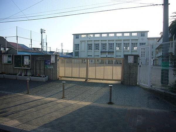 画像16:神戸市立真野小学校