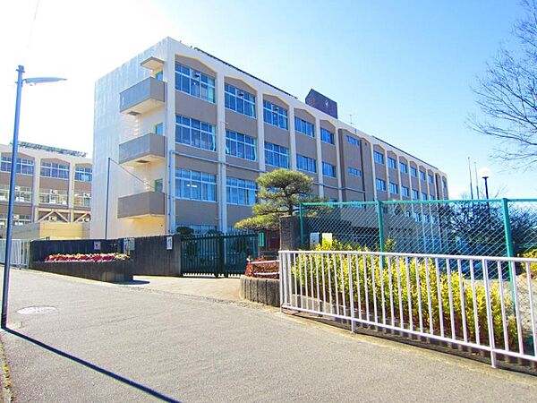 画像10:神戸市立筑紫が丘小学校