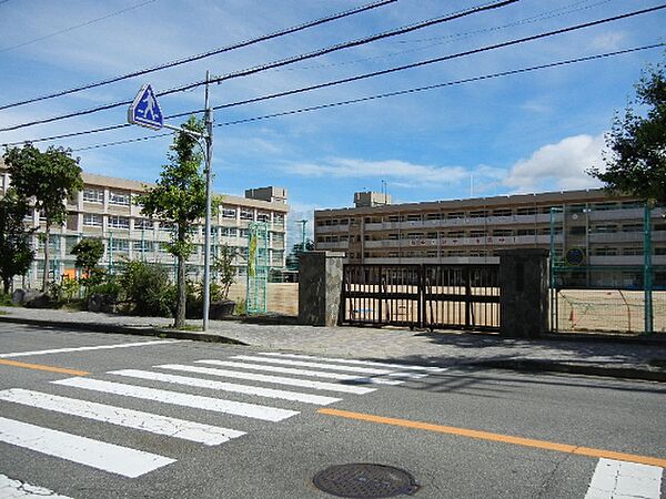 画像5:神戸市立有野中学校