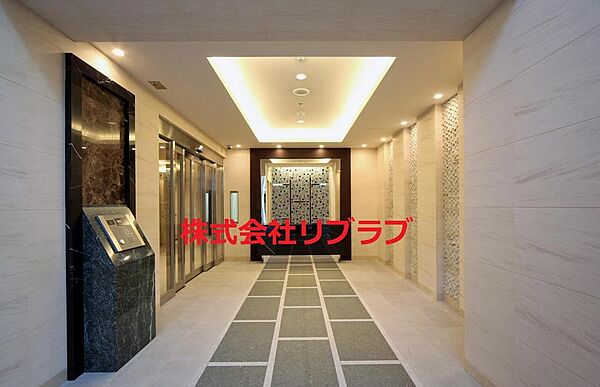 エントランスを拡大表示