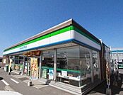 ファミリーマート 吉良町大島店 2660m