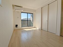 クロスサイド アパートメント I 2階1LDKのリビング/ダイニング