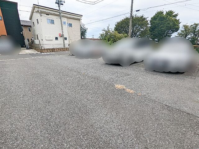 6 / 8