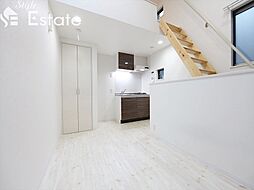 ラフィーカ金山 2階1SKのリビング/ダイニング