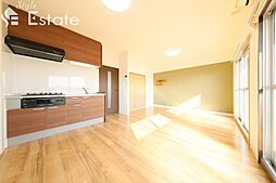 エクスクリエ上脇 4階1LDKのリビング/ダイニング