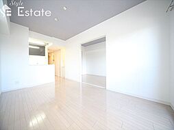 ラドーニ清水 801 8階1LDKのリビング/ダイニング