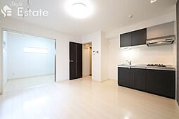 Charme Saison 102 1階1LDKのリビング/ダイニング