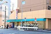 株式会社ヤオキスーパー太閤通店（302m）