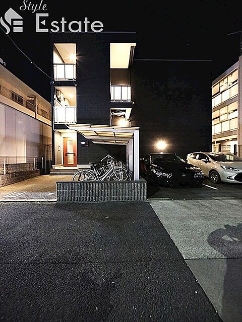 5 / 19