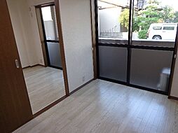 居間