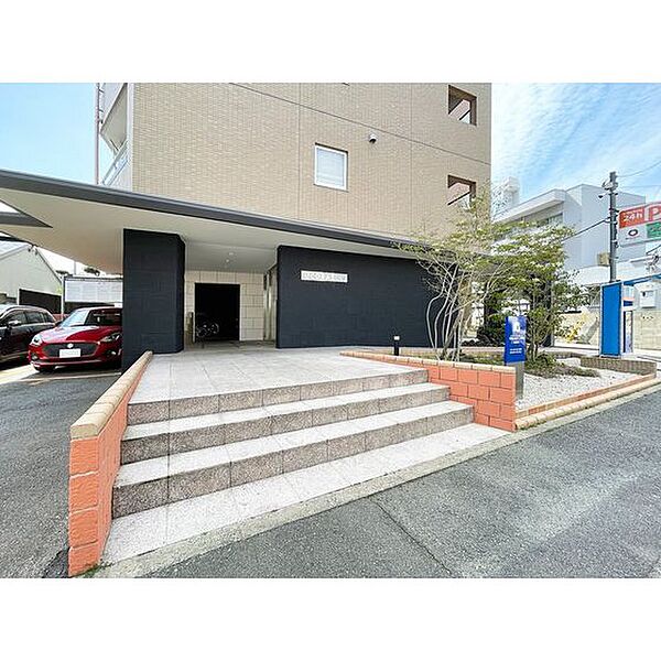 建物エントランス