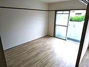 写真は別のお部屋のものになります。