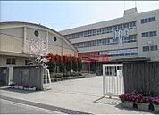 茨木市立西陵中学校 760m