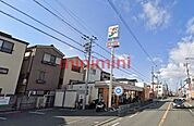 セブンイレブン高槻栄町店 257m