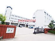 高槻市立阿武山中学校 689m