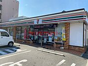 セブンイレブン吹田元町店 309m