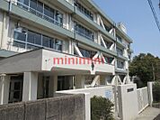 茨木市立西中学校 1306m