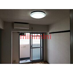 大阪モノレール本線 摂津駅 徒歩4分の賃貸マンション 4階1Kのリビング/ダイニング