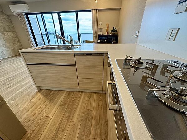 キッチンを拡大表示