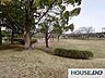 周辺：戸頭公園 徒歩17分。 1290m