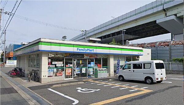 画像20:【コンビニエンスストア】ファミリーマート 大開三丁目店 まで291ｍ