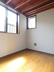 アイアン南大井 102 1階ワンルームのリビング/ダイニング