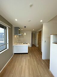 アフロディーテ（Aphrodite） 102 1階1LKのリビング/ダイニング