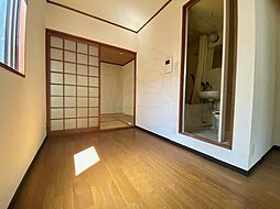 居間