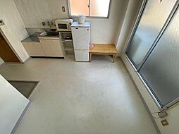 居間