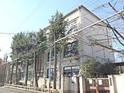 京極小学校まで350メートル