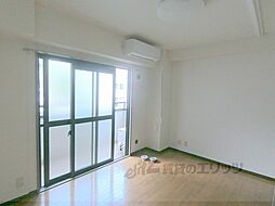 サンライズ渕田 3階1Kのリビング/ダイニング