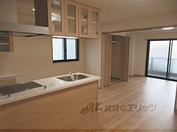 京阪本線 七条駅 徒歩9分の賃貸マンション 1階2LDKのリビング/ダイニング