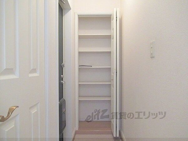 画像18:下駄箱