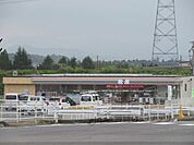 セブンイレブン　水口庚申口店まで850メートル